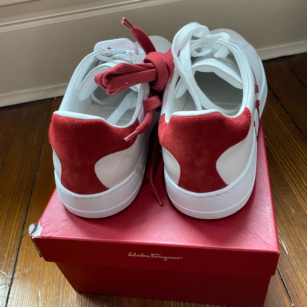Salvatore Ferragamo Number Leather Sneaker Men's Size 9. - Picture 5 of 8